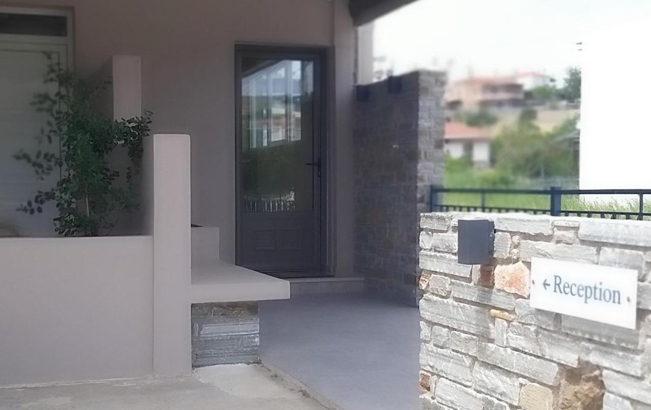 Petries Studios Agioi Apostoloi  Exteriör bild