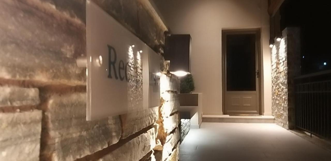 Petries Studios Agioi Apostoloi  Exteriör bild